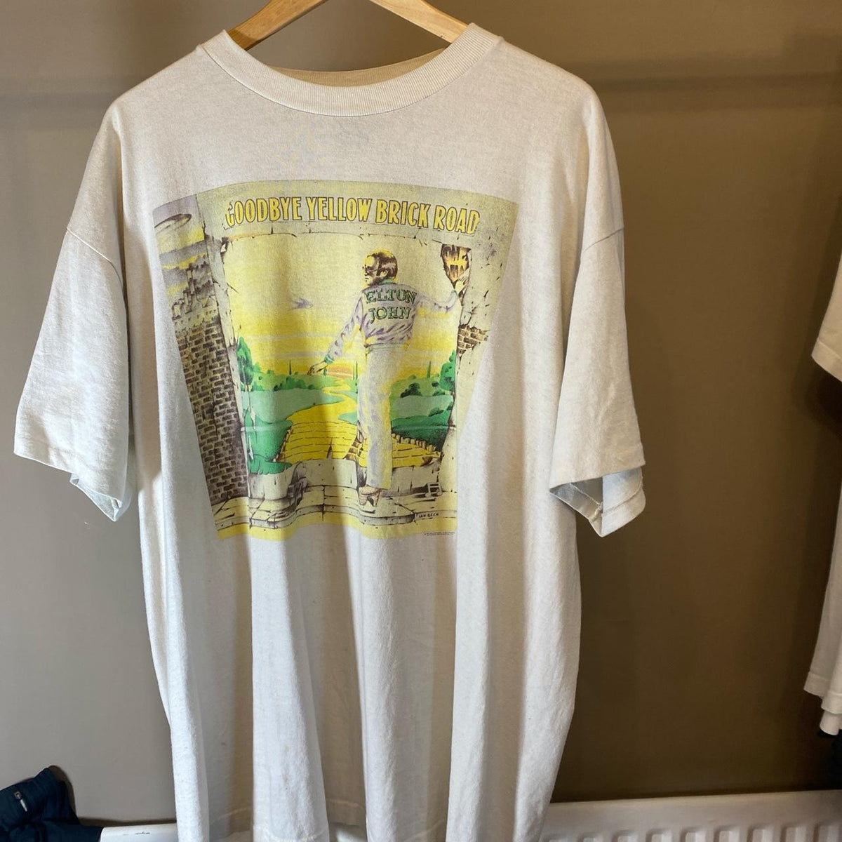 Elton John Official Goodbye Yellow Brick Road Cover T-Shirt