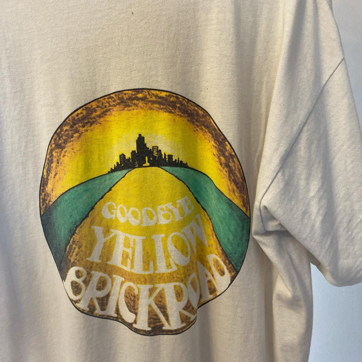 Elton John Yellow Brick Road Tour T-Shirt 1997 – Thecollectivebycam